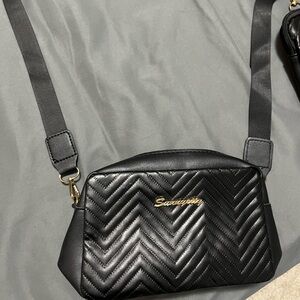 SHEIN Black Chevron Crossbody Bag